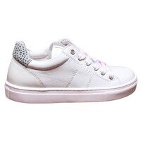Giga sneakers