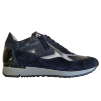DL Sport sneakers