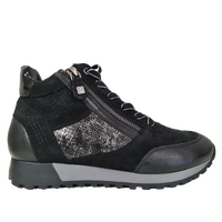 Helioform sneakers