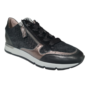 DL Sport sneakers