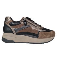 Helioform sneakers
